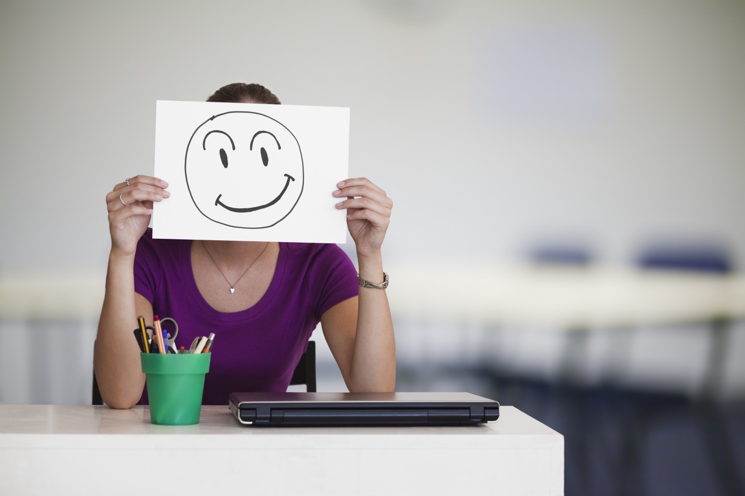 10 trucos para ser feliz en el trabajo 1