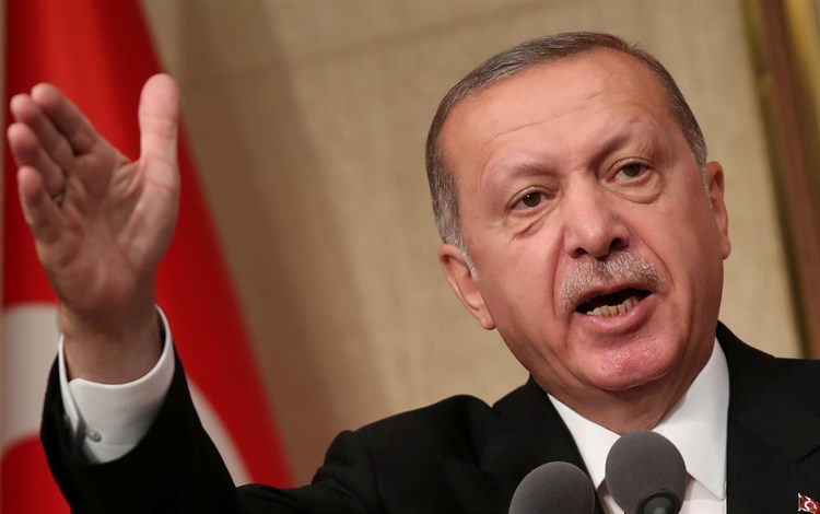 Erdogan habla de guerra económica y llama a buscar dólares y euros "bajo la almohada" 1