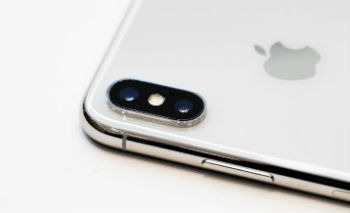 Apple celebra su primer billón con un iPhone ‘barato’ 20