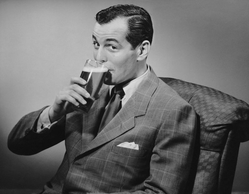Un estudio revela que tomar una cerveza después del trabajo alarga la vida 20
