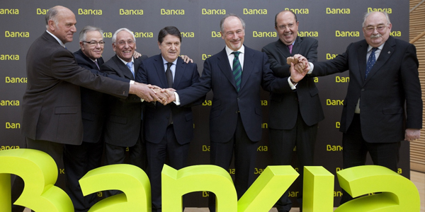 La 'troika' pide a España privatizar Bankia 4