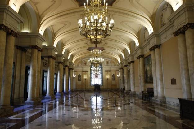 Segundo día de deliberación del Supremo sobre el impuesto de hipotecas con un Pleno dividido 1