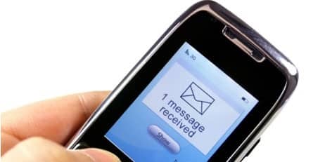 El futuro del negocio móvil está en... los SMS 4