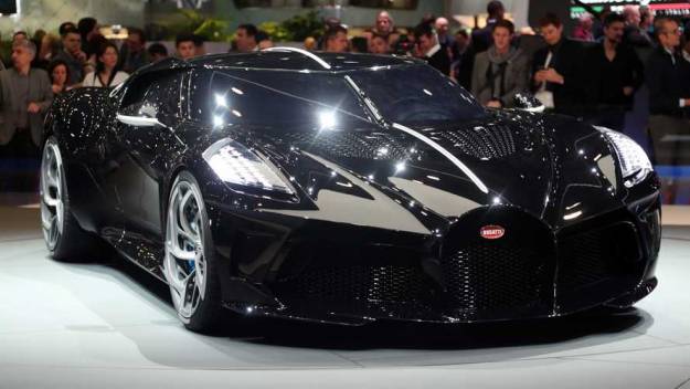 Bugatti presenta el coche más caro de la historia, el "La Voiture Noire" 6