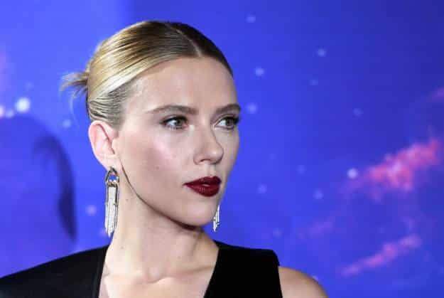 Scarlett Johansson y su look "viuda negra" en un acto con fans de ‘Vengadores: Endgame’ 5