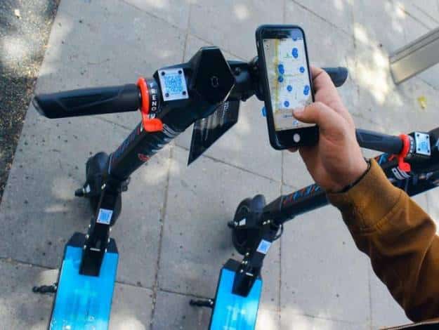 Cabify integra en su App el servicio de patinetes y motos de Movo 1