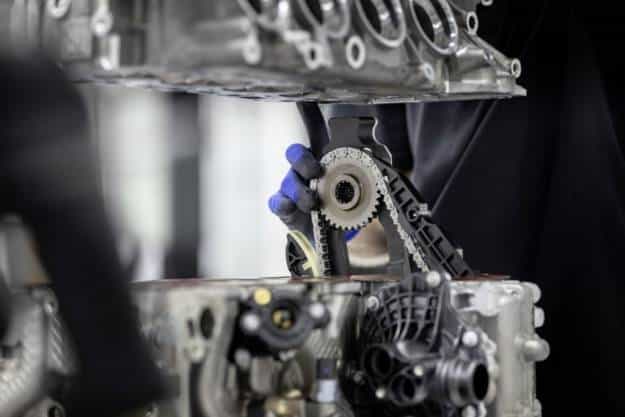 Así es el motor M 139 de Mercedes-AMG: Cuatro cilindros turbo de 2.0l y ¡¡421 CV!! 6