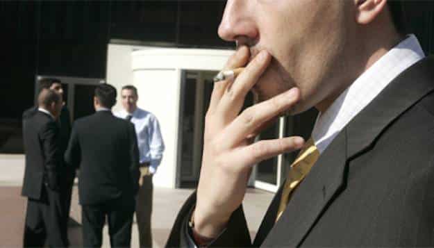 La Audiencia Nacional avala que las empresas descuenten en la nómina a trabajadores impuntuales 1