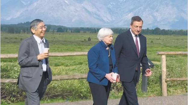 El Euribor sube y se aleja del -0.4% 1
