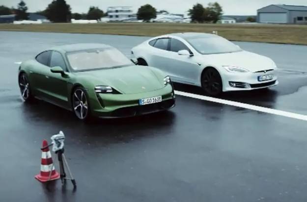 Tesla Model S y Porsche Taycan compiten frente a frente... y uno de ellos da un repasito a su rival 4