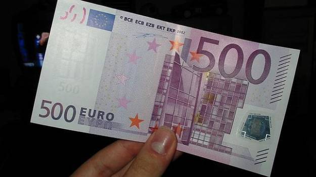 El euribor borra las subidas de los últimos días y los euros cambian de firma 1