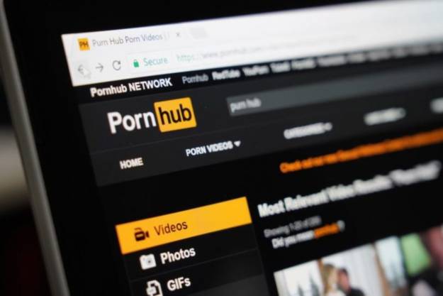 Un sordo demanda a Pornhub por carecer de subtítulos 4