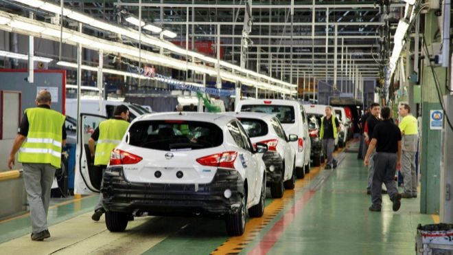 Nissan cierra su fábrica de Barcelona y deja en la calle a 3.000 empleados 1