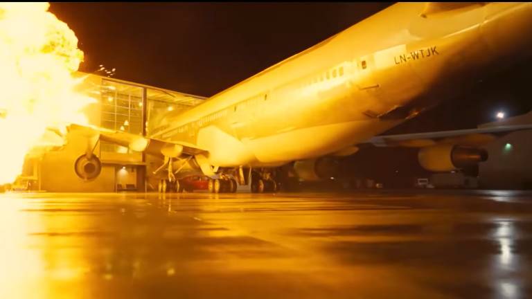 Christopher Nolan estrelló un 747 para una escena de Tenet 4