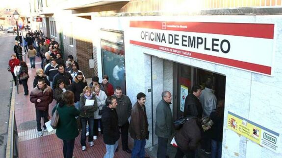 El coronavirus destruye más de un millón de empleos en España 4