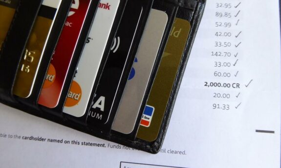 5 razones por las que vale la pena tener al menos 2 cuentas bancarias 1
