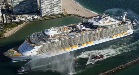 El terrible futuro de los cruceros resumido en 5 fotos 1