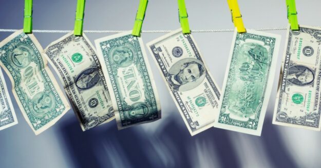 El dinero es cada vez más sucio 1