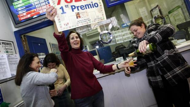 ¿En qué gastarían los españoles el premio del Gordo? La mayoría en su hipoteca y vivienda 1