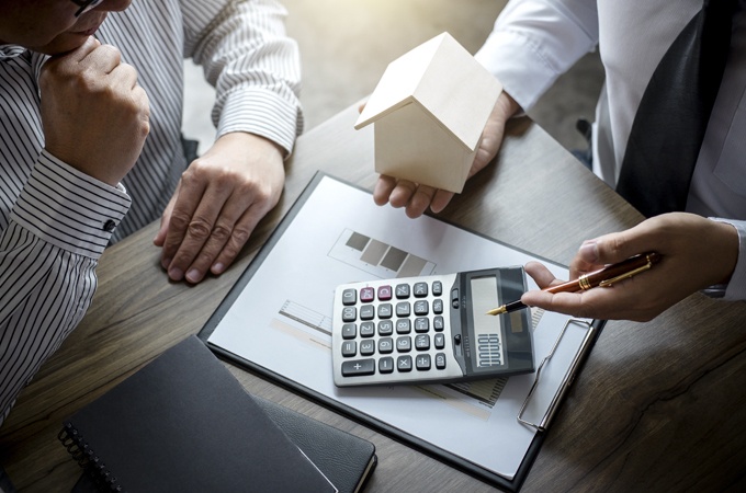 La guerra hipotecaria ya está aquí: los bancos tiran los precios y las hipotecas mixtas ganan terreno 1