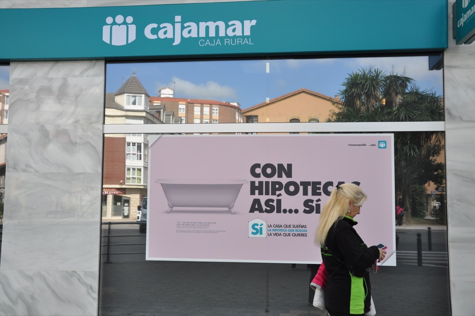 Ojo, algunos bancos están subiendo las hipotecas ya pactadas 1