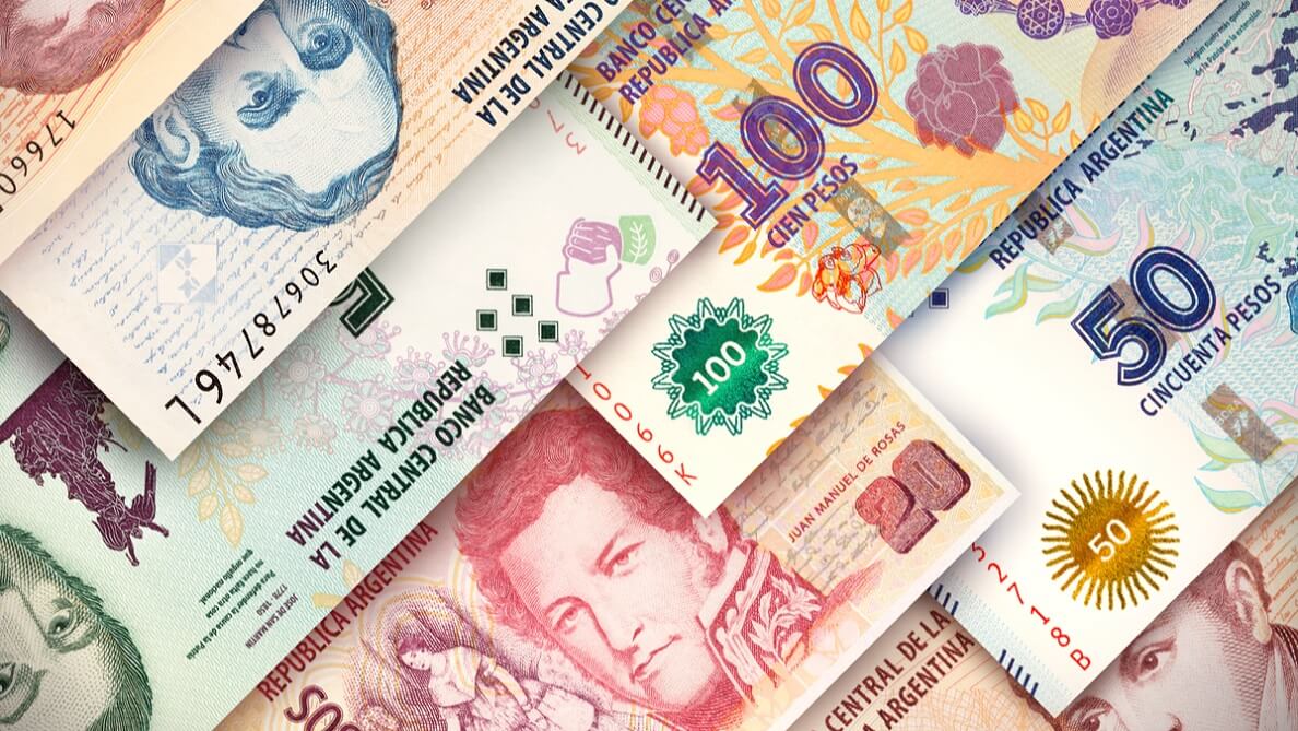 Cuando imprimes tanto dinero que vale más el papel que el billete 1