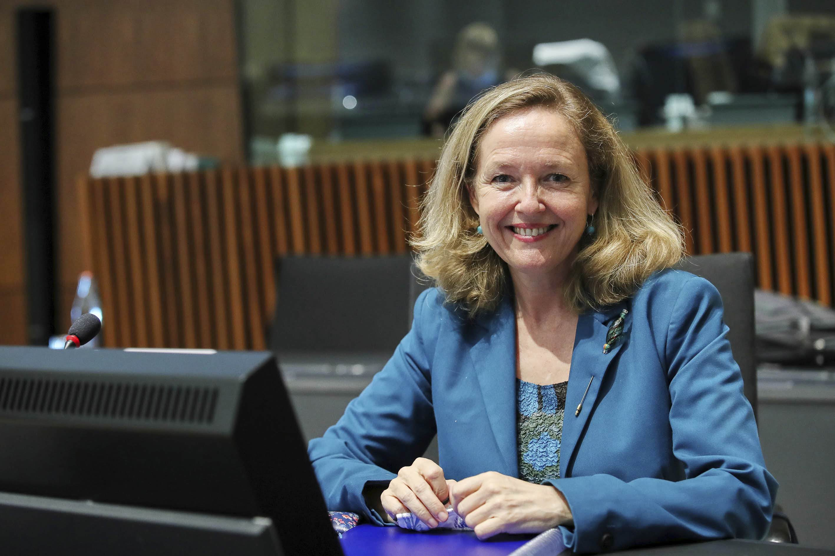 Calviño prevé que la subida del Euribor impacte "relativamente limitado" en las hipotecas 1
