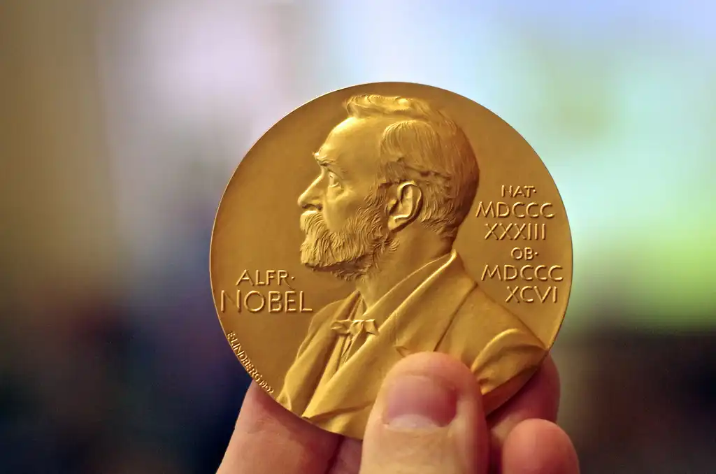 5 premios nobeles de economía que merece la pena conocer (I) 1