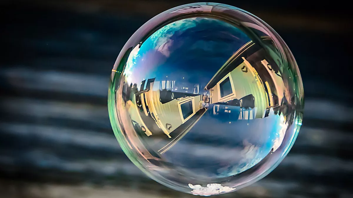 La burbuja inmobiliaria pincha en ventas e hipotecas 15