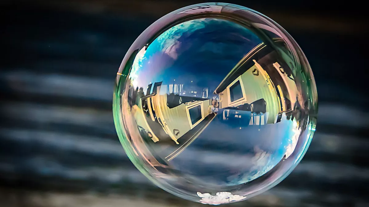 La burbuja inmobiliaria pincha en ventas e hipotecas 1