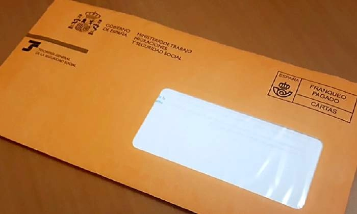 El Gobierno gastó más de tres millones en la carta a los jubilados para recordarles la subida de la pensión 1