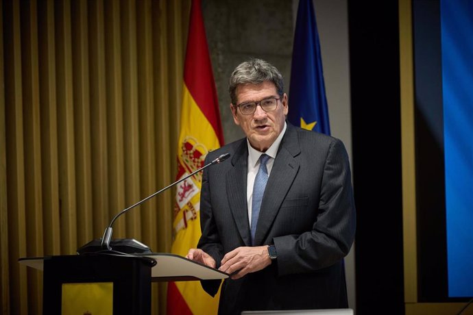 ¿Cuánto cobra el Gobernador del Banco de España? 1