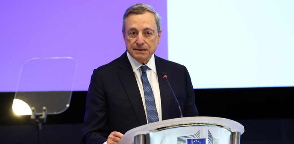 Mario Draghi lanza una dura advertencia: “Europa se desvanece” 1