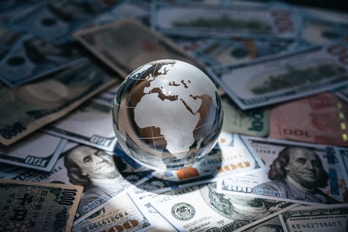 El mundo debe más que nunca: ¿hasta dónde puede llegar la burbuja de la deuda? 1