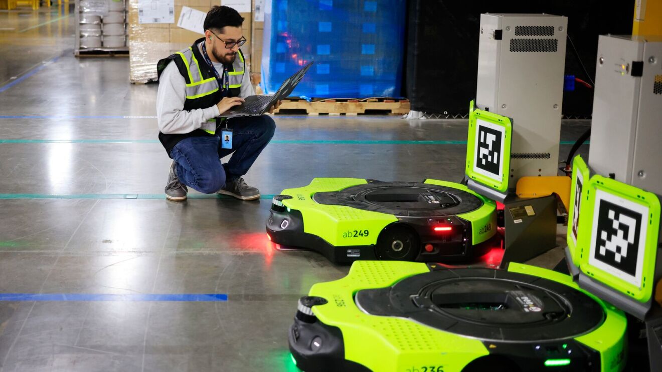 Amazon quiere robots, no personas: su nuevo plan evitará contratar a 600.000 trabajadores 1